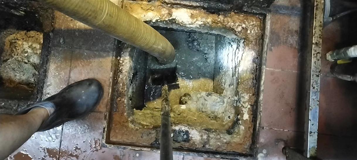 禄丰污水池清理一般都有毒气，怎么预防中毒呢？
