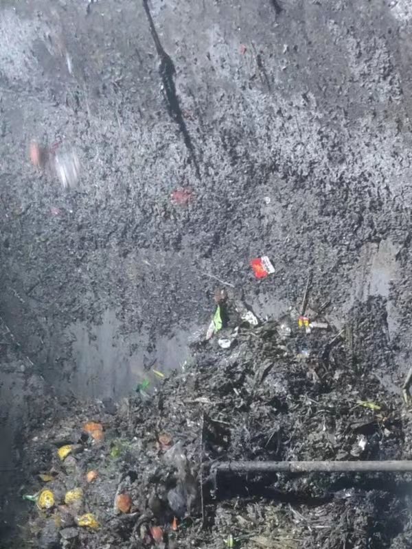 禄丰污水池清理